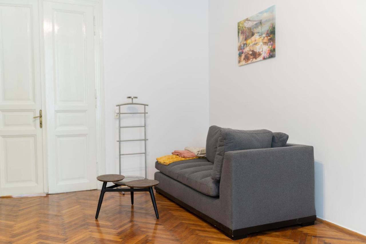 Villa 5* Noble House In Historic Center Cluj-Napoca Exterior foto